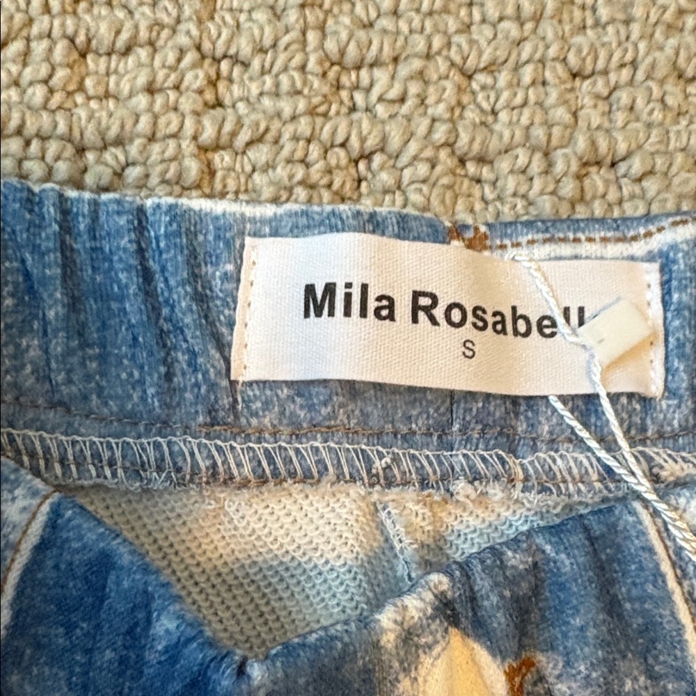 NWT Mila Rosabella Sweatpants Jeans - Size Small - Picture 2 of 7